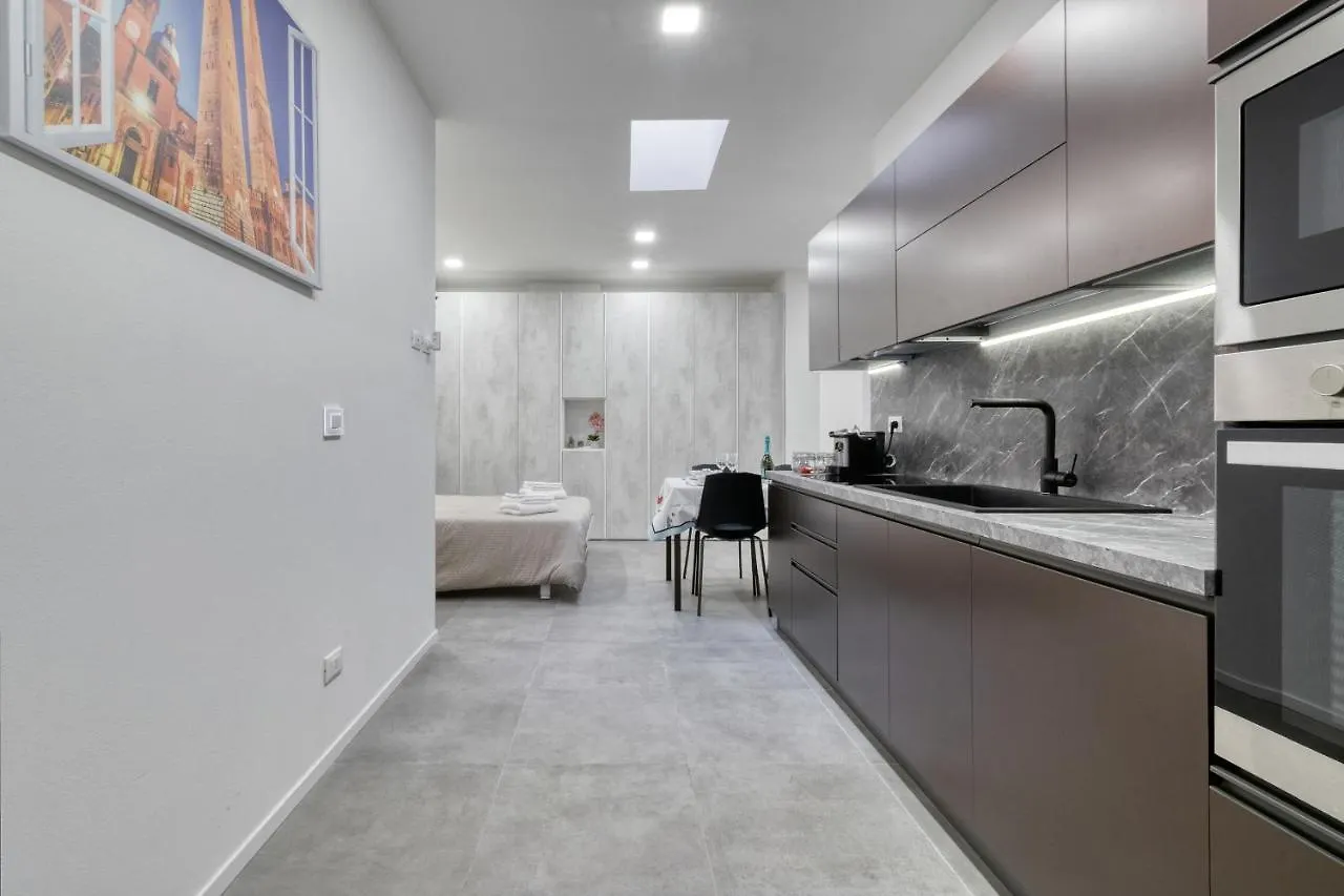 Apartamento Guest House Ugo Lenzi Bolonia Italia